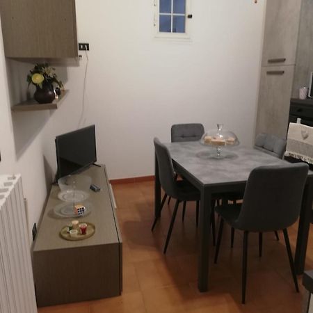 Appartamento La Casa Di Anna Taranto Esterno foto